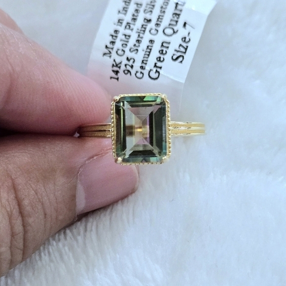 Shivam Rectangular Green💚 Quartz Ring💍 - NWT - Picture 16 of 16